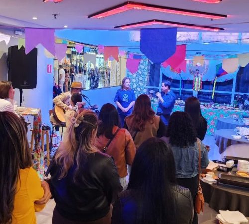 Pré-lançamento da 17ª Festa Junina do SOS reúne autoridades, parceiros e influenciadores no Shopping Pátio Pinda
