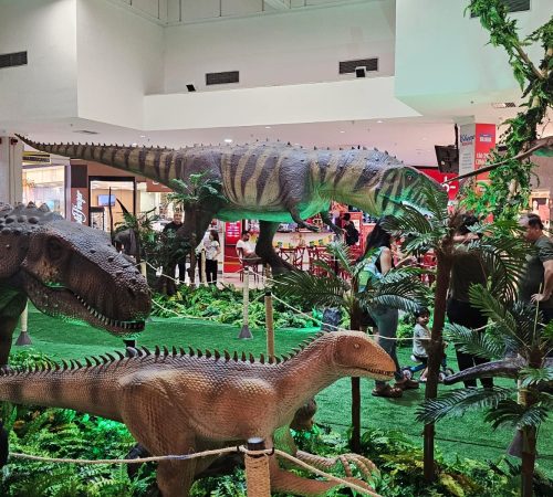 Taubaté Shopping recebe exposição gratuita inspirada no mundo dos dinossauros
