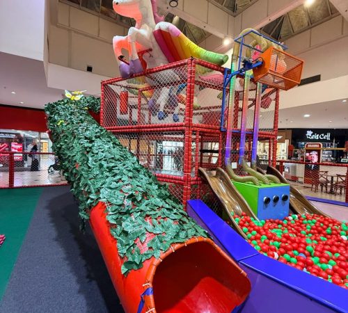 Vila dos Sonhos leva mais uma opção de diversão ao público infantil no Taubaté shopping